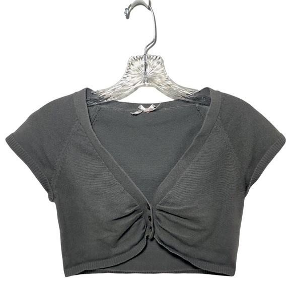 Grey Crop Top with V-Neck - Picture 2 of 10